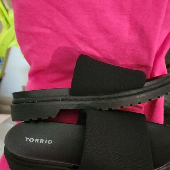 Torrid Black Slide Sandals - Picture 4 of 5